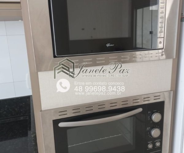 464026840_10225913121871093_4056083723583936823_n