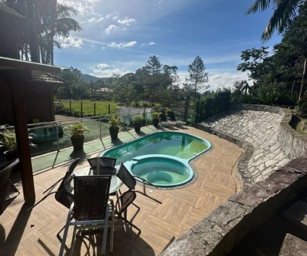 WhatsApp Image 2024-06-27 at 18.04.38